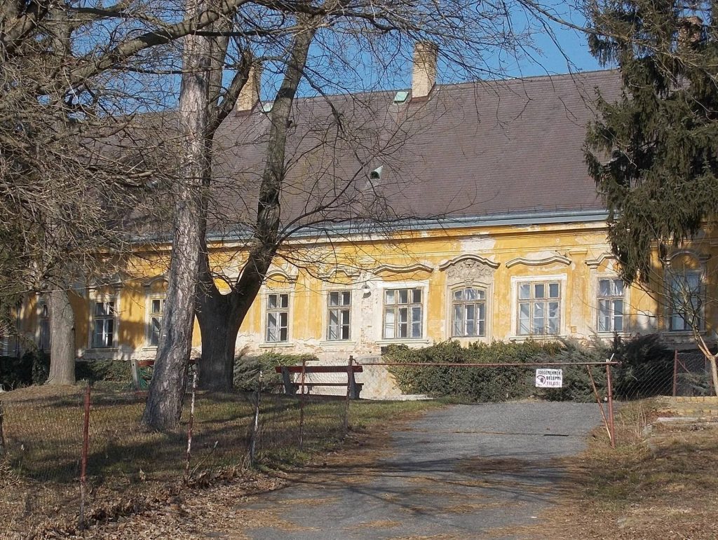 Podmaniczky Mansion, Aszód: A Baroque Aristocratic Residence in Hungary 4 Podmaniczky Mansion, Aszód