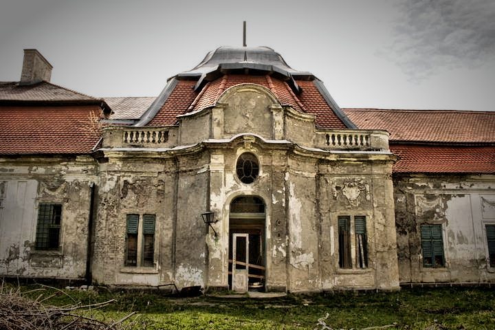 Dessewffy Mansion, Gávavencsellő: A Historic Hungarian Noble Residence 1 Dessewffy-mansion, Gávavencsellő