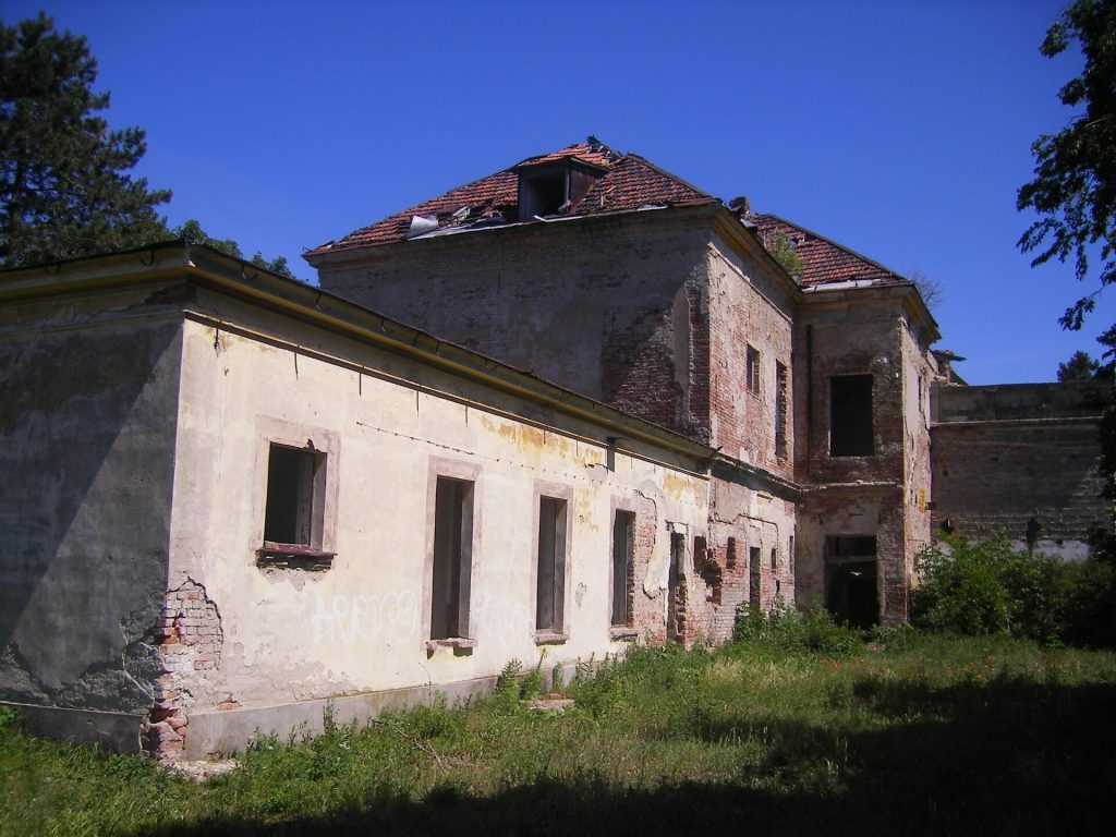 Degenfeld-Schonburg mansion in Ács