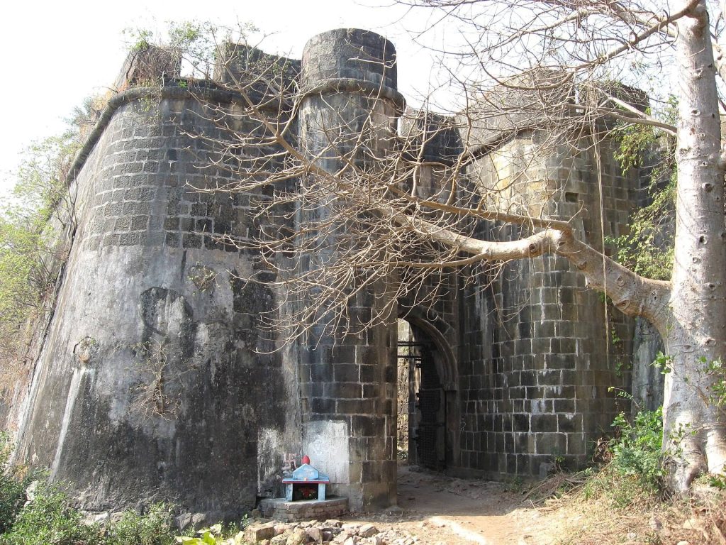 Fort Vasai: A Portuguese Coastal Fortress in India 1 Fort Vasai