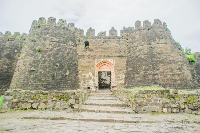 Daulatabad Fort: A Medieval Fortified Capital and Hill Fortress
