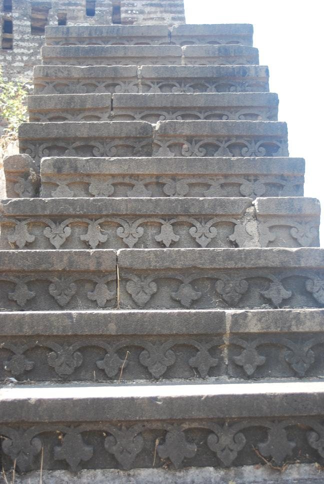 Ahmednagar Fort: A Nizam Shahi Land Fortress in India 5 Ahmednagar Fort