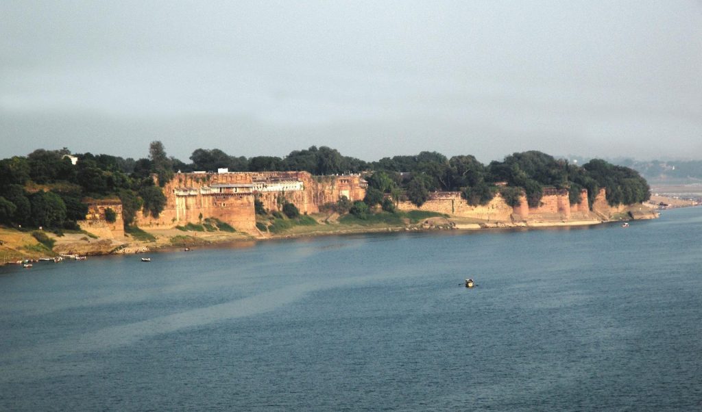 Allahabad Fort: Mughal Stronghold at Prayagraj 1 Allahabad Fort