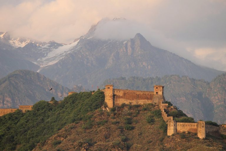 Hari Parbat Fort: A Mughal and Durrani Fortification in Srinagar