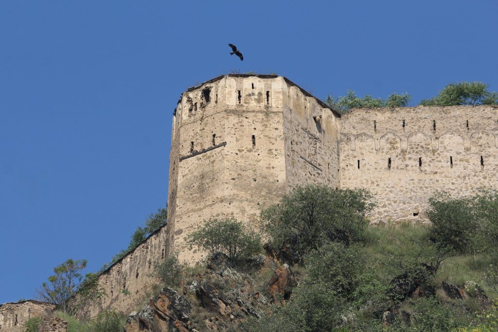 Hari Parbat Fort: A Mughal and Durrani Fortification in Srinagar 5 Hari Parbat Fort