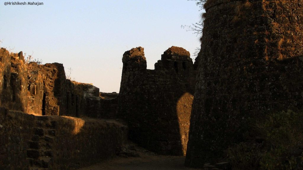 Gawilghur Fort: A Maratha-Era Mountain Stronghold in India 5 Gawilghur Fort