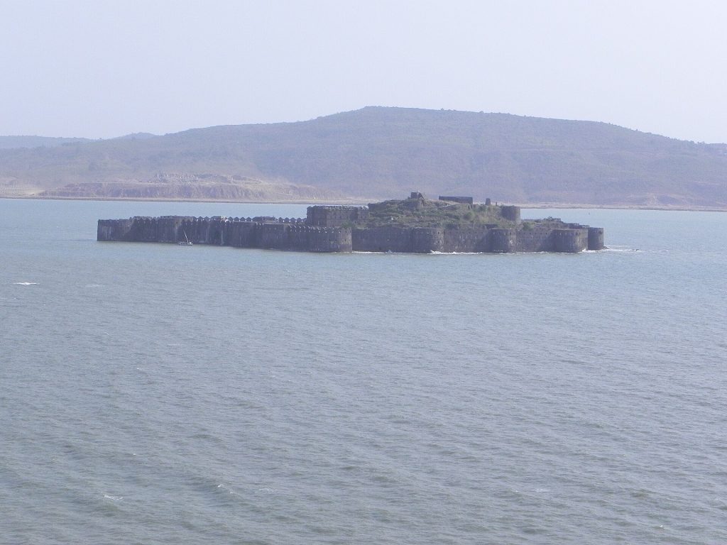 Padmadurg: A Maratha Sea Fort on India’s Arabian Coast 1 Padmadurg