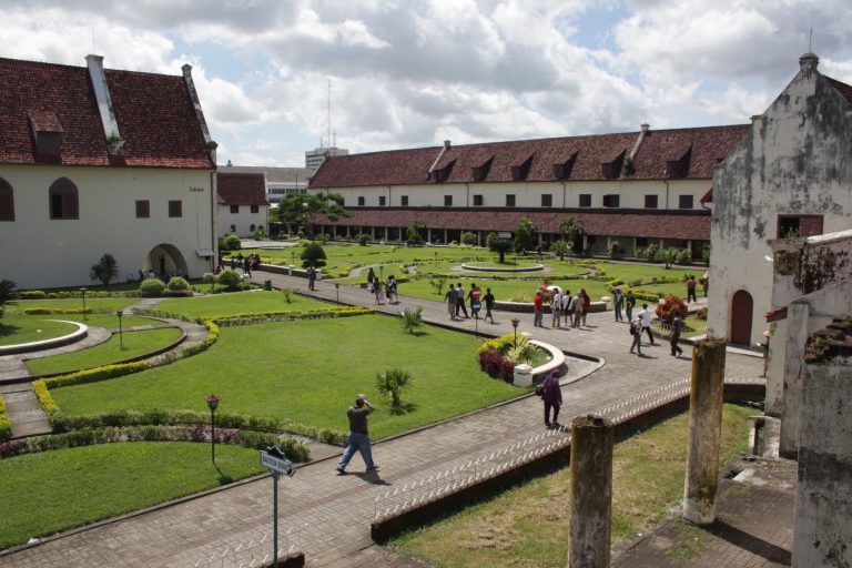 Fort Rotterdam: A Dutch Colonial Fortress in Makassar