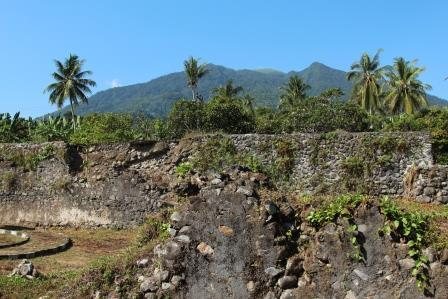 Fort Kastella: A Portuguese Fortress on Ternate 1 Fort Kastella