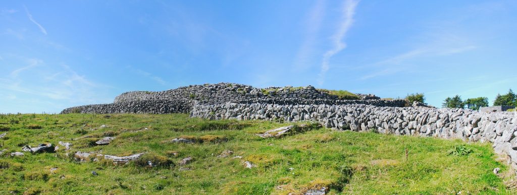 Caherconnell Stone Fort: A Medieval Gaelic Ringfort in Ireland 1 Caherconnell Stone Fort