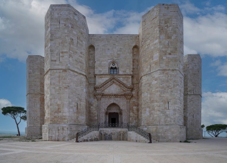 Castel del Monte: Frederick II’s Octagonal Castle in Italy