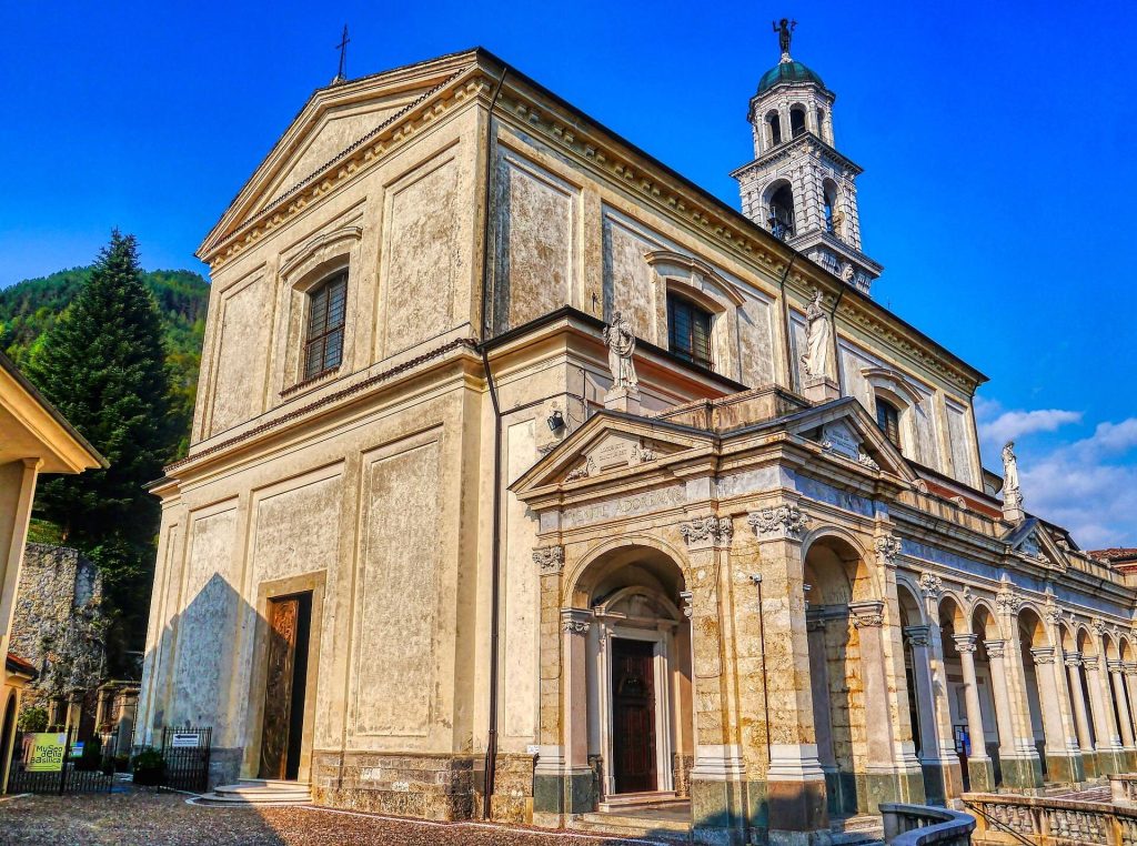 Basilica of Mary of the Assumption and St. John the Baptist in Clusone 1 basilica of Mary of the Assumption and St. John the Baptist