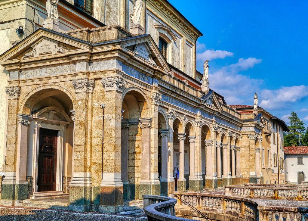 Basilica of Mary of the Assumption and St. John the Baptist in Clusone 3 basilica of Mary of the Assumption and St. John the Baptist