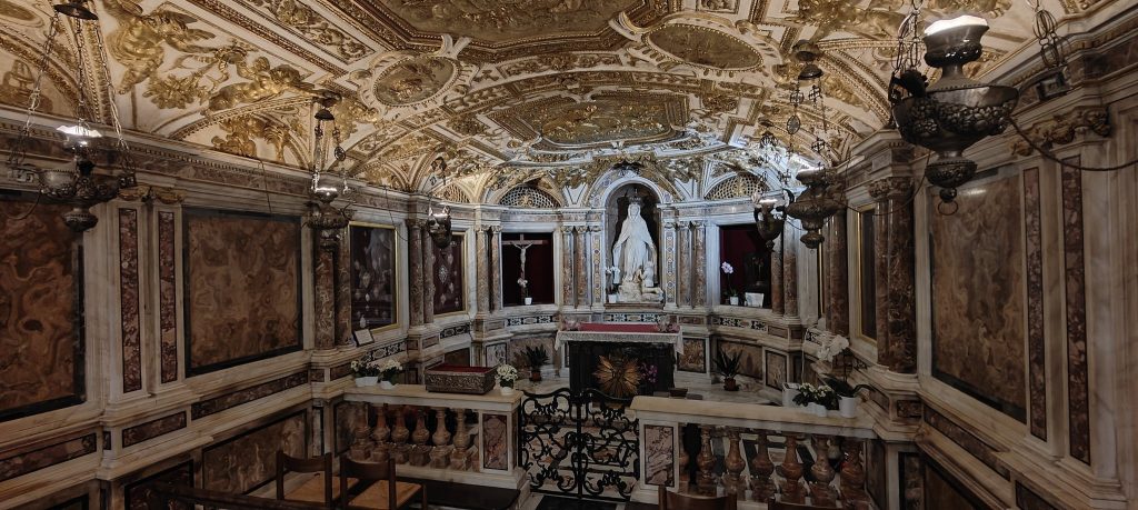 Sanctuary of Nostra Signora della Misericordia: A Marian Sanctuary in Savona 3 Sanctuary of Nostra Signora della Misericordia