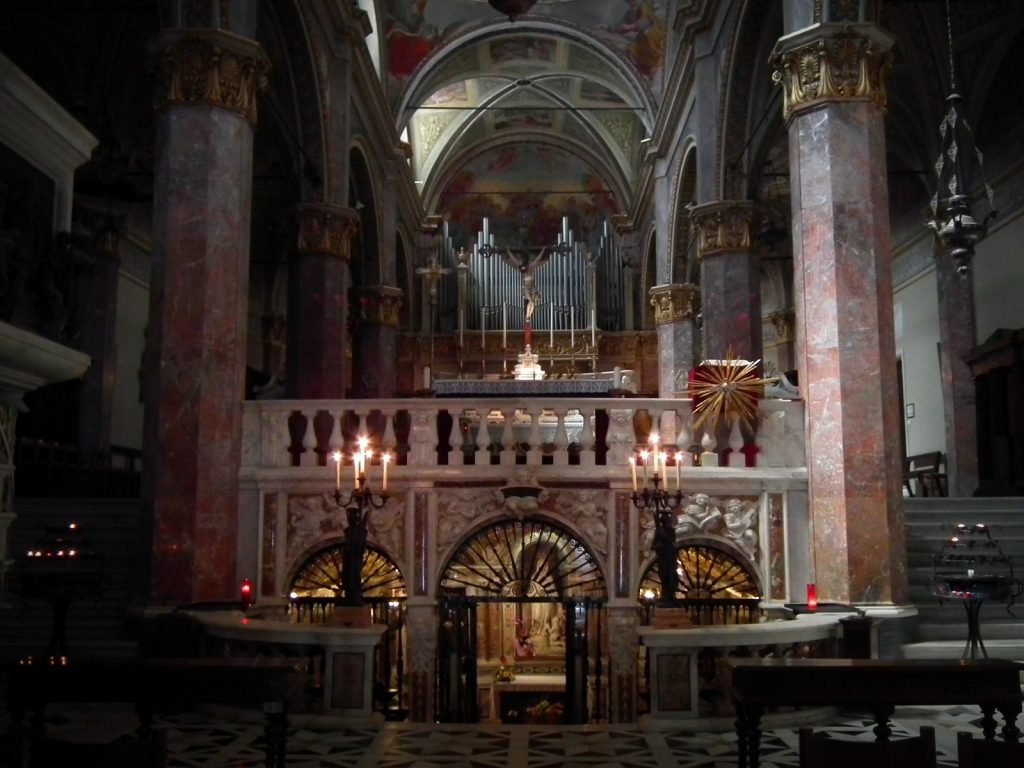 Sanctuary of Nostra Signora della Misericordia: A Marian Sanctuary in Savona 5 Sanctuary of Nostra Signora della Misericordia