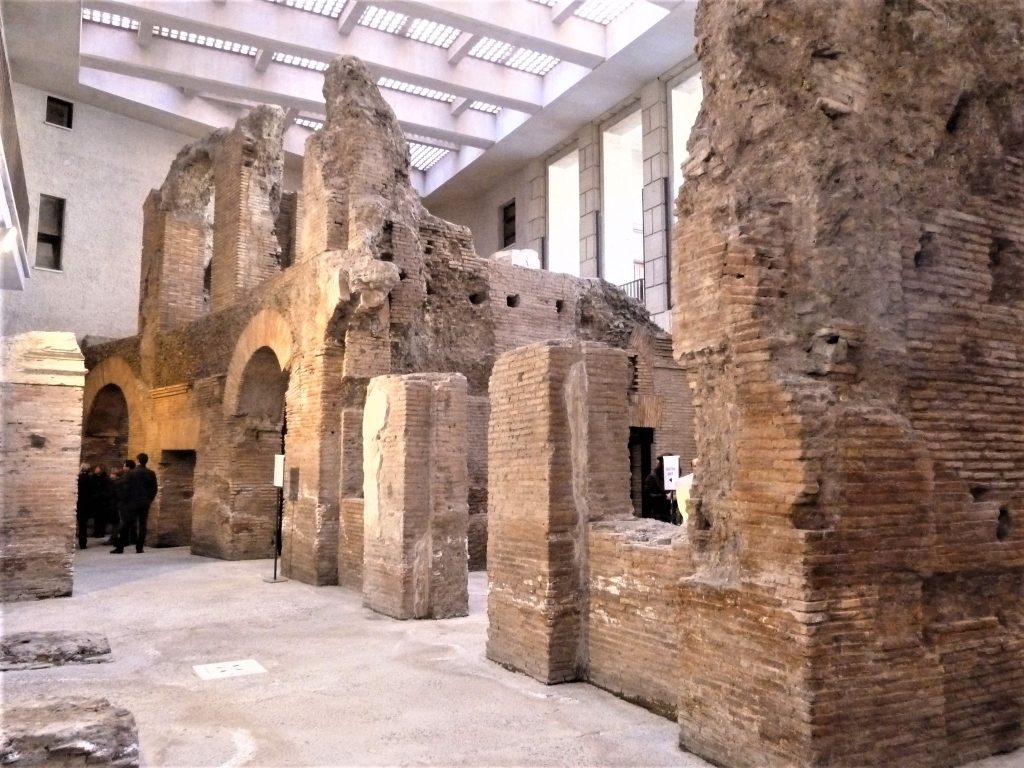 Stadium of Domitian: Rome’s Permanent Venue for Greek-Style Athletics 2 Stadium of Domitian