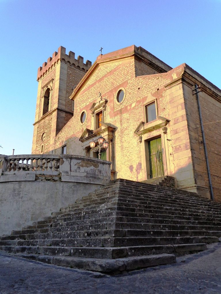 Duomo di Santa Maria Assunta e San Nicolò Vescovo: The Mother Church of Montalbano Elicona 1 Duomo di Santa Maria Assunta e San Nicolò Vescovo