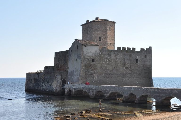 Torre Astura: A Medieval Fortified Coastal Tower in Italy