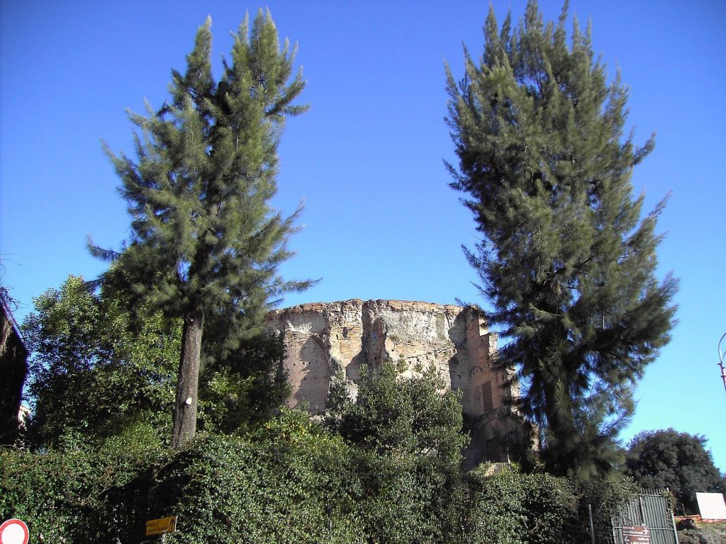 Baths of Titus: An Imperial Public Bath in Rome 1 Baths of Titus