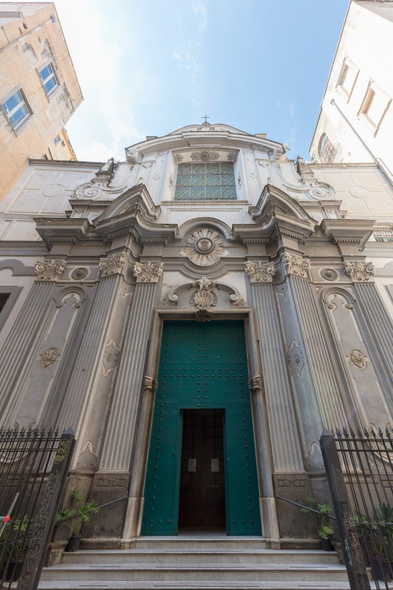 Gesù Vecchio, Naples: A Jesuit Church and University Complex
