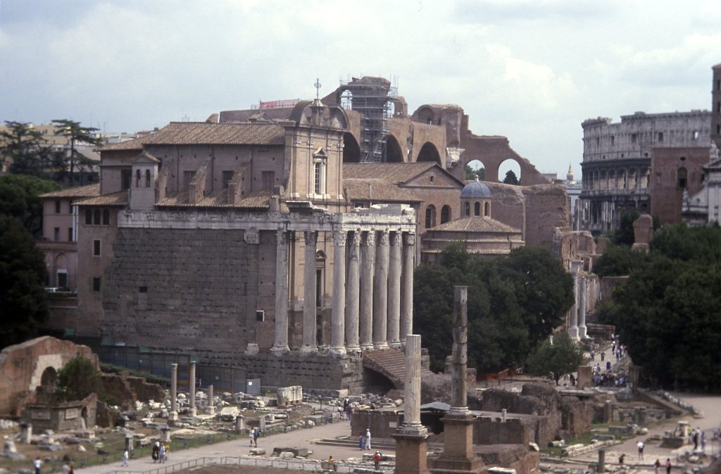 Temple of Romulus: A Contested Imperial Monument in Rome 1 Temple of Romulus