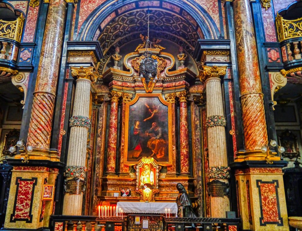 Basilica of Corpus Domini: Turin’s Eucharistic Pilgrimage Church 3 Basilica of Corpus Domini