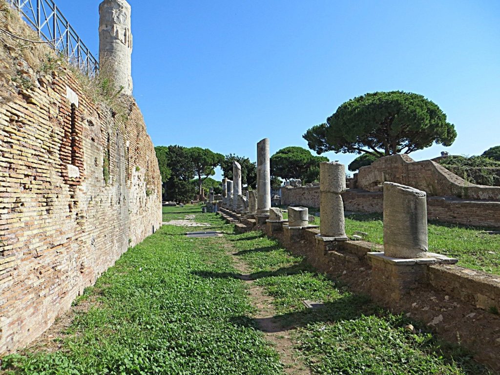 Capitolium: The Principal Temple of Ancient Ostia 4 Capitolium
