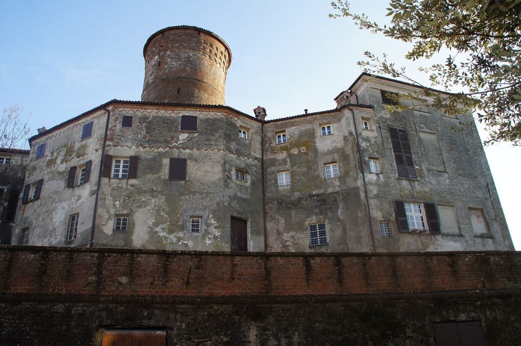 Castello Malaspina-Grimaldi: A Medieval Fortress and Noble Residence in Italy 3 Castello Malaspina-Grimaldi