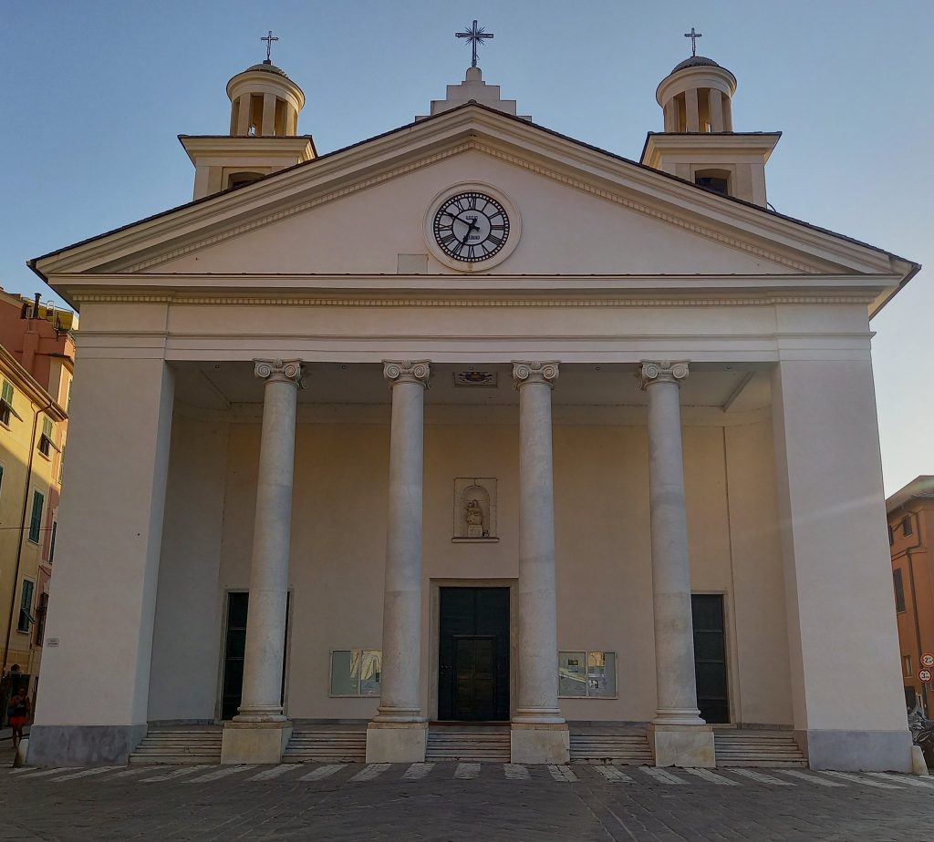 Santa Maria di Nazareth Basilica: A Historic Church in Sestri Levante 1 Santa Maria di Nazareth Basilica
