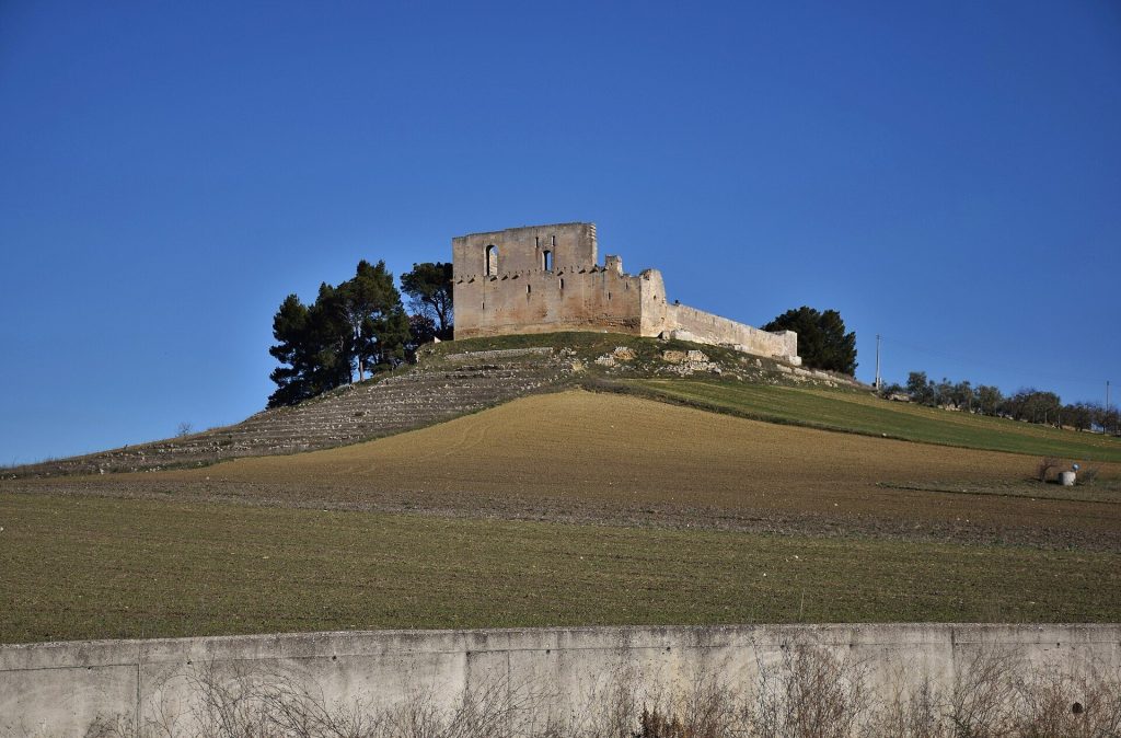Castello di Gravina