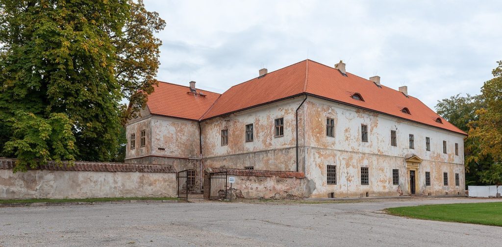 Nurmuiža Medieval Castle: A Fortified Manor Estate in Latvia 5 Nurmuiža medieval castle