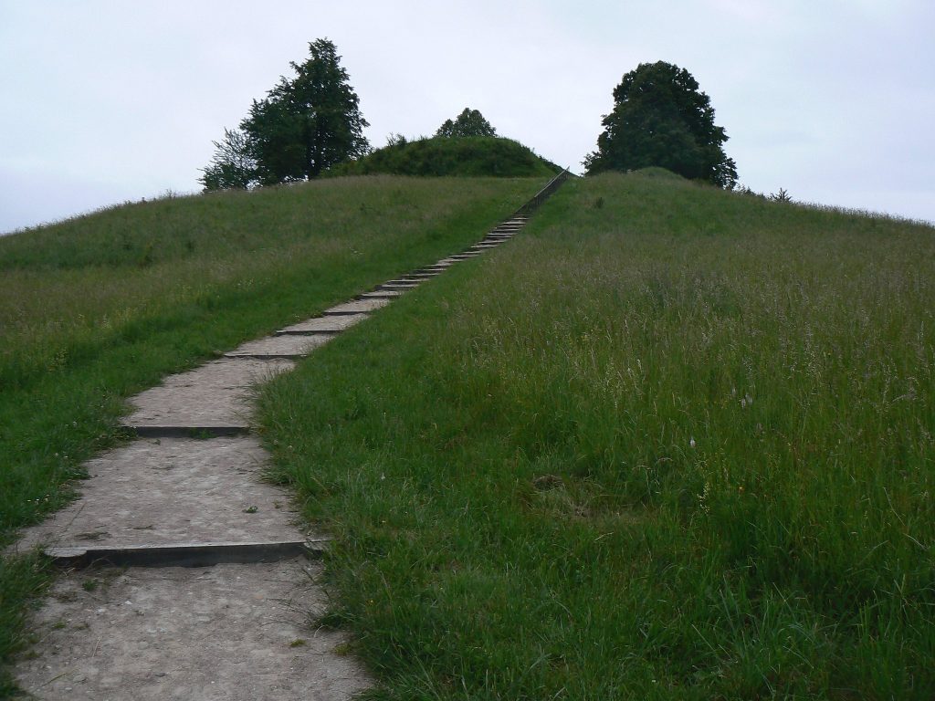 Rudaminos Hillfort: A Yotvingian Defensive Stronghold in Lithuania 2 Rudaminos piliakalnis