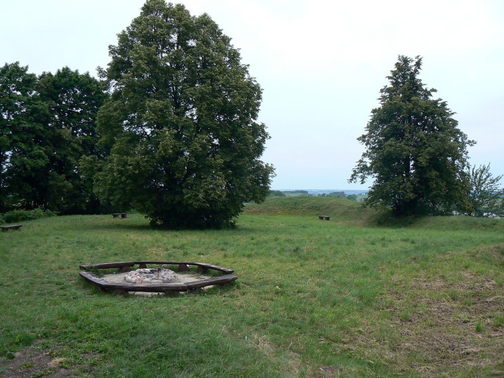 Rudaminos Hillfort: A Yotvingian Defensive Stronghold in Lithuania 4 Rudaminos piliakalnis
