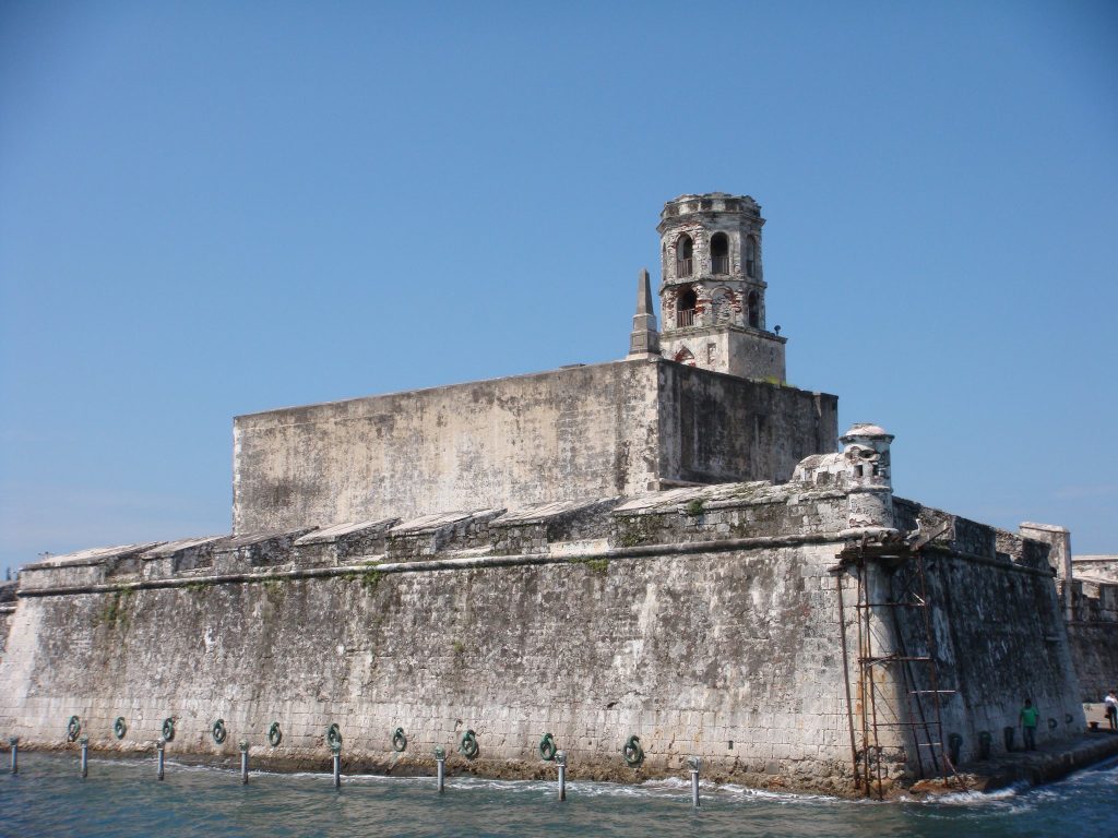 Castle of San Juan de Ulúa: A Colonial Fortress, Prison, and Arsenal in Mexico 1 Castle of San Juan de Ulúa