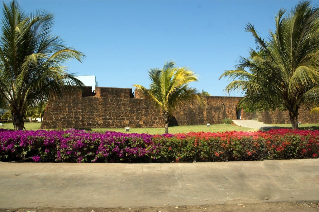 Maputo Fortress: A Portuguese Fortification in Mozambique 1 Maputo Fortress