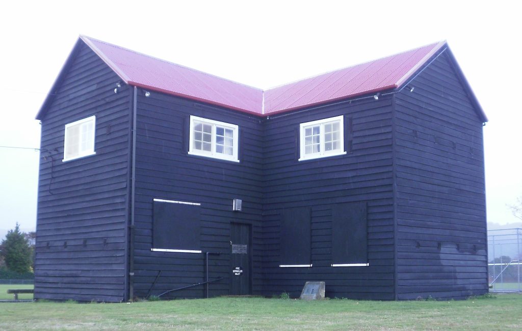 Upper Hutt Blockhouse: A Colonial Defensive Building in New Zealand 1 Upper Hutt Blockhouse