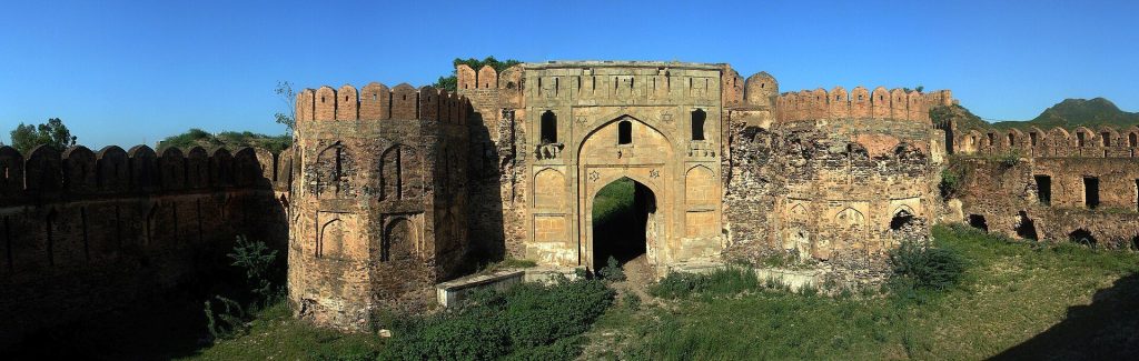 Attock Fort: A Mughal Fortress on Pakistan’s Indus Frontier 2 Attock Fort