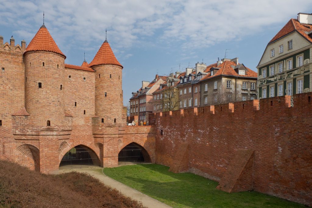 Warsaw Barbican: A Renaissance Fortification in Poland 2 Warsaw Barbican