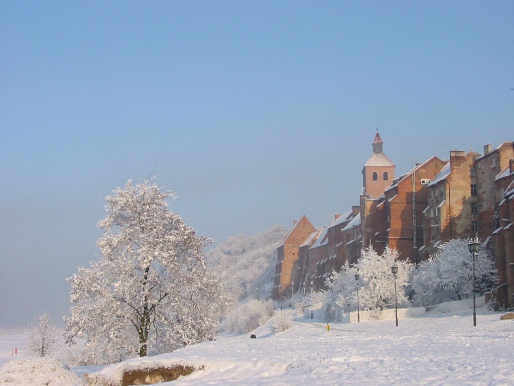 Granaries in Grudziądz: A Medieval Riverside Defensive Complex 2 granaries in Grudziądz