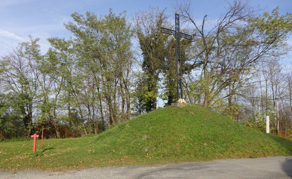 Bocheniec Hill Stronghold: An Early-Medieval Fortified Settlement in Poland 1 grodzisko na Bocheńcu