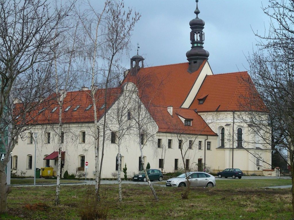 Franciscan Monastery in Toruń: A Baroque Friary in Podgórze 2 Klasztor oo. franciszkanów w Toruniu