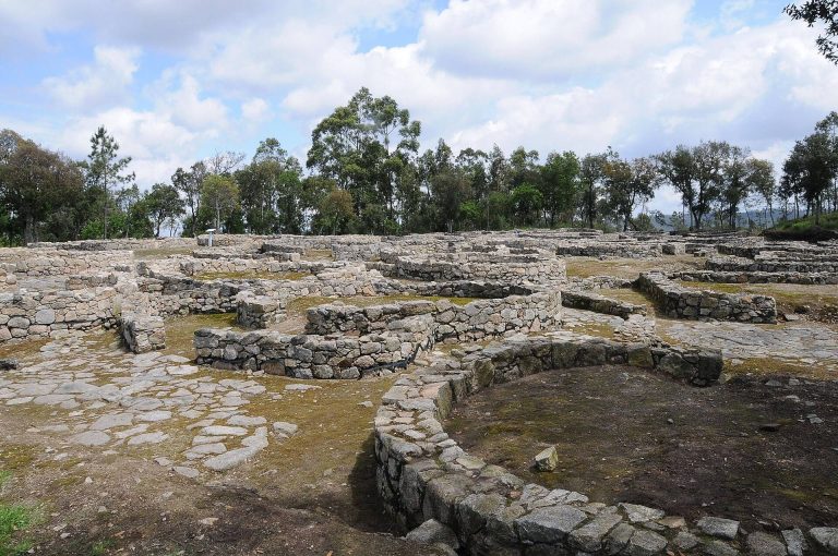 Cividade de Terroso: A Fortified Castro Settlement in Portugal