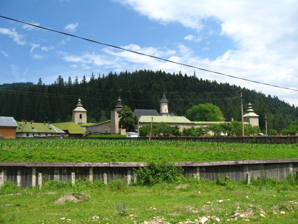 Slatina Monastery: A Moldavian Dynastic and Orthodox Monastic Complex in Romania 1 Slatina monastery