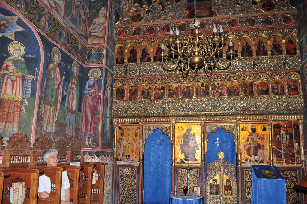 Horezu Monastery: A Brâncovenesc Monastic Ensemble in Romania 1 Horezu monastery