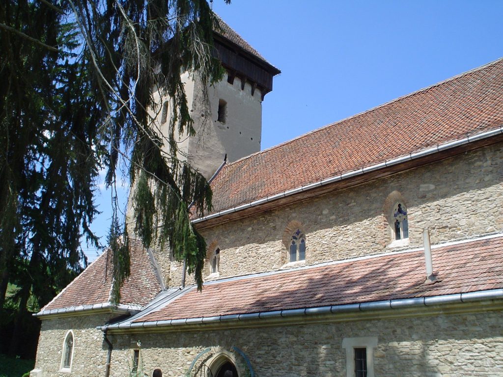 Fortified Lutheran Church of Mălâncrav: A Gothic Church in Romania 1 fortified Lutheran church of Mălâncrav