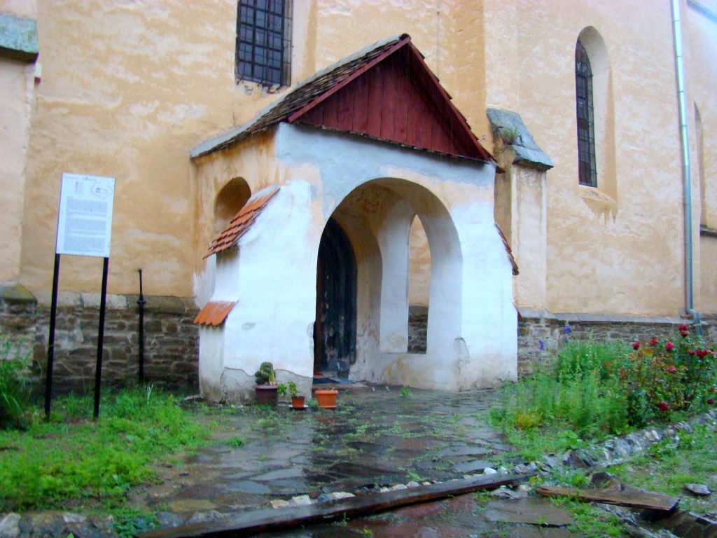 Ighișu Nou Fortified Church: A Gothic Church-Fortress in Romania 4 Ighișu Nou Fortified Church