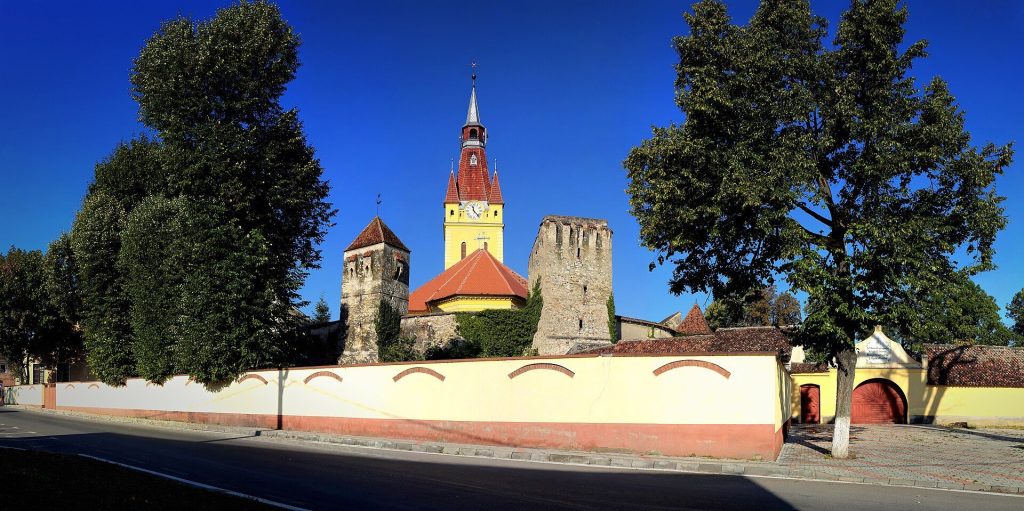 Fortified Church in Cristian, Brașov: A Lutheran Church and Medieval Defensive Enclosure 1 Fortified church in Cristian, Brașov
