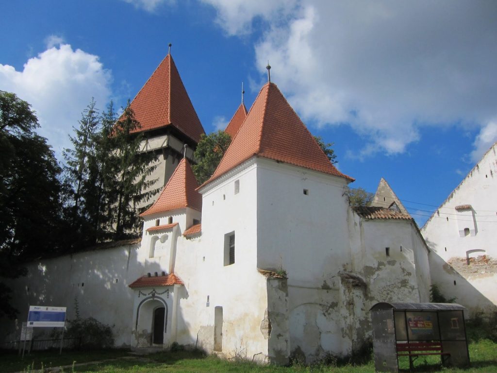 Fortified Lutheran Church of Dealu Frumos: A Medieval Church and Defensive Enclosure in Romania 3 fortified Lutheran church of Dealu Frumos