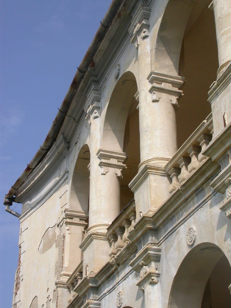 Bethlen Castle in Sânmiclăuș, Alba: A Late Transylvanian Renaissance Residence
