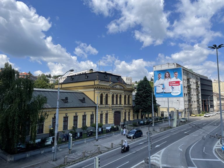 Palugyay Palace: A Neo-Renaissance Wine Complex in Bratislava